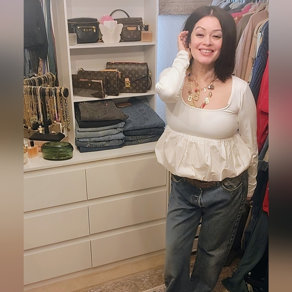 Meet your Posher, Ali - Picture 8 of 10